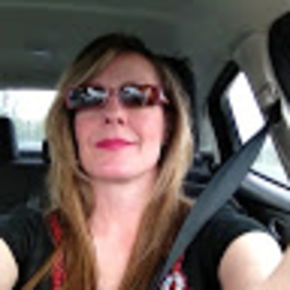 Meet your Posher, Diana - Picture 1 of 1